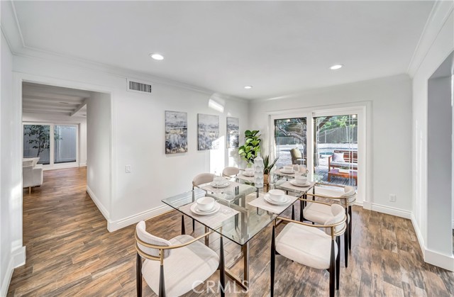 23216 Park Esperanza, Calabasas CA: https://media.crmls.org/medias/08e32744-b4f4-4976-99d1-6a419906c225.jpg
