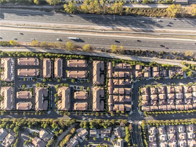 Detail Gallery Image 38 of 39 For 88 Capricorn, Irvine,  CA 92618 - 2 Beds | 2 Baths