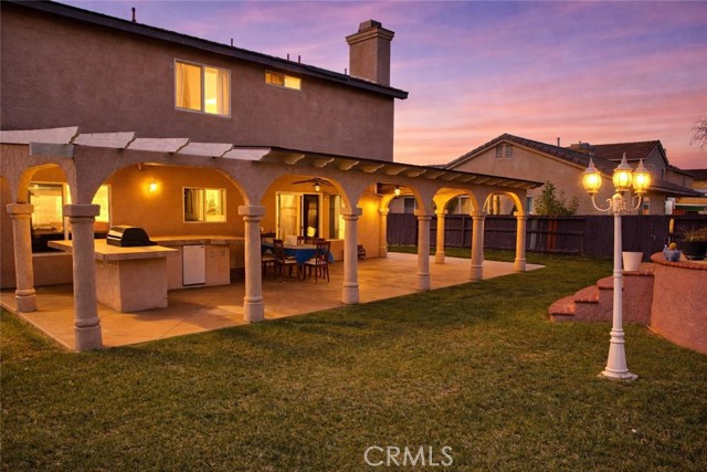 1650 Ravenswood Road, Beaumont CA: https://media.crmls.org/medias/08e62883-5393-4de7-8a02-2b1ea1771b9d.jpg