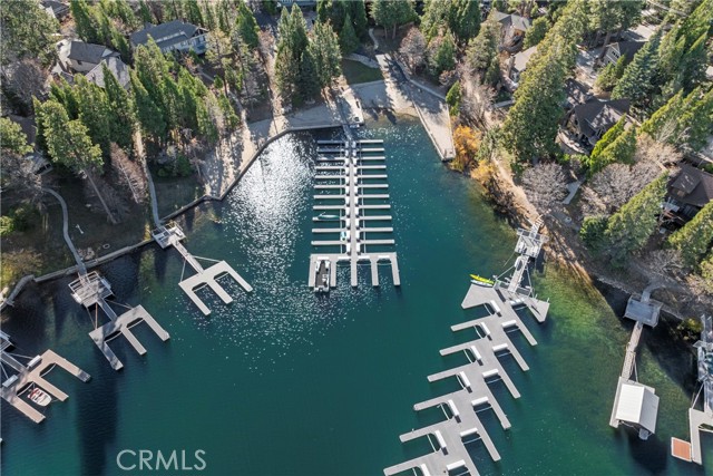 Detail Gallery Image 62 of 68 For 27685 High Knoll Rd., Lake Arrowhead,  CA 92352 - 4 Beds | 4 Baths