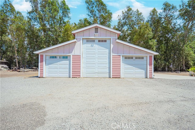 Detail Gallery Image 4 of 61 For 28200 Patterson Ave, Winchester,  CA 92596 - 3 Beds | 2 Baths