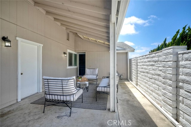4273 Spoon Bill Way, Oceanside CA: https://media.crmls.org/medias/08e714e2-8eed-4101-873e-50db1812fb83.jpg