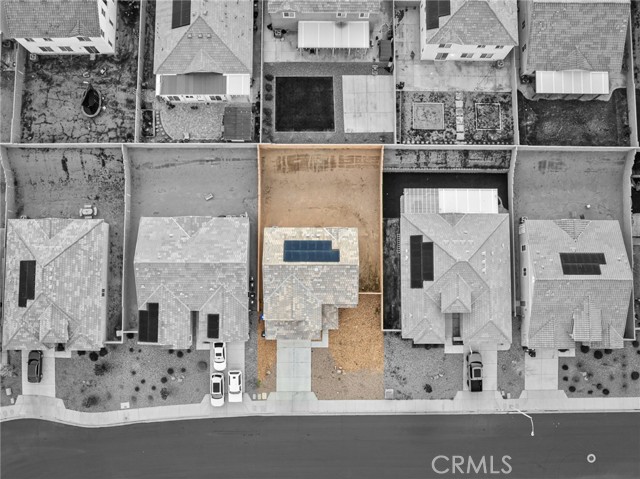 Detail Gallery Image 5 of 44 For 11254 Fisherman, Victorville,  CA 92392 - 5 Beds | 3 Baths