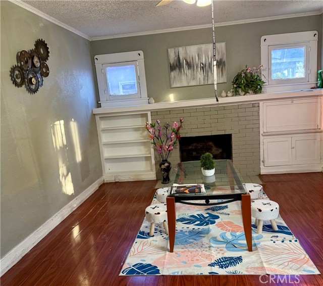 722 N Philadelphia Street, Anaheim CA: https://media.crmls.org/medias/08e7d100-3521-415d-8c52-e9fbd4fb9205.jpg
