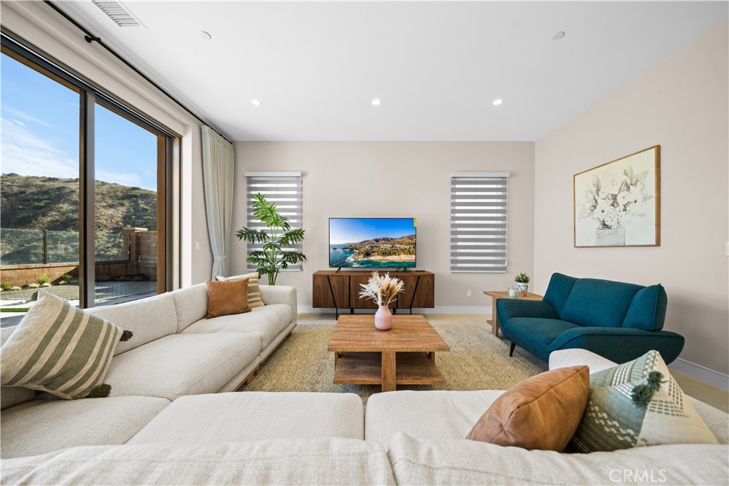 08e837a9 D849 4e4a Bf70 5dea183c96e5