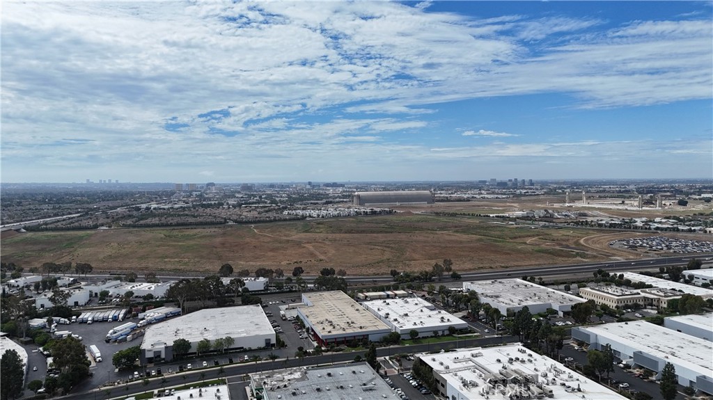 MLS #OC25252957 image #38