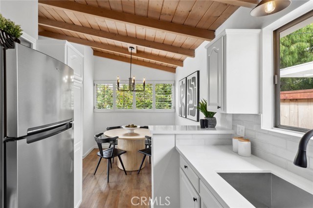 Detail Gallery Image 8 of 29 For 135 High Drive, Laguna Beach,  CA 92651 - – Beds | – Baths