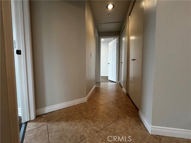 16960 Algonquin Street, Huntington Beach CA: https://media.crmls.org/medias/08e8d4d4-2f9f-451a-bfd4-686811d71823.jpg