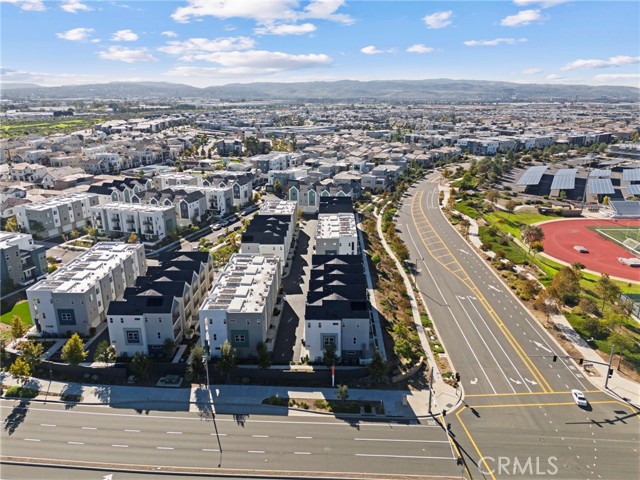 398 Merit, Irvine CA: https://media.crmls.org/medias/08e95a05-348e-4575-af67-9adbb6686eb9.jpg