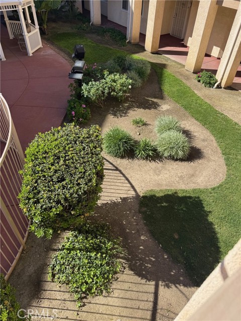 Detail Gallery Image 4 of 22 For 130 S Barranca, West Covina,  CA 91791 - 2 Beds | 2 Baths