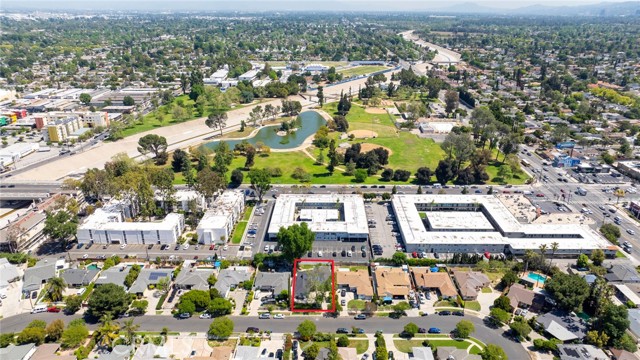 Detail Gallery Image 66 of 68 For 6454 Baird Ave, Reseda,  CA 91335 - 4 Beds | 2/1 Baths