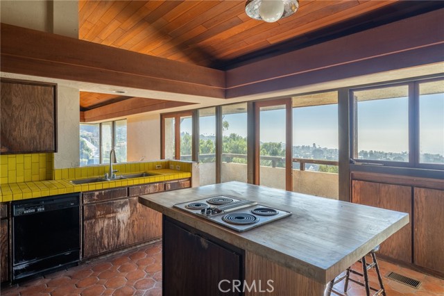 2329 Via Olivera, Palos Verdes Estates, California 90274, 6 Bedrooms Bedrooms, ,5 BathroomsBathrooms,Residential,For Sale,Via Olivera,PV25259695 2329 Via Olivera, Palos Verdes Estates, California 90274, 6 Bedrooms Bedrooms, ,5 BathroomsBathrooms,Residential,For Sale,Via Olivera,PV25259695