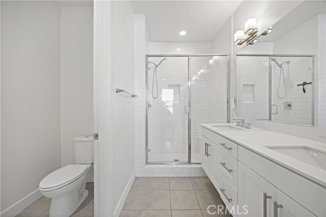 Detail Gallery Image 26 of 37 For 645 W 17th St, Costa Mesa,  CA 92627 - 3 Beds | 2/2 Baths
