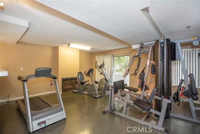 Detail Gallery Image 48 of 57 For 4401 Sepulveda Bld #203,  Sherman Oaks,  CA 91403 - 3 Beds | 2 Baths