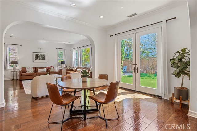 Detail Gallery Image 13 of 40 For 8005 Bell Crest Dr, Los Angeles,  CA 90045 - 6 Beds | 4 Baths