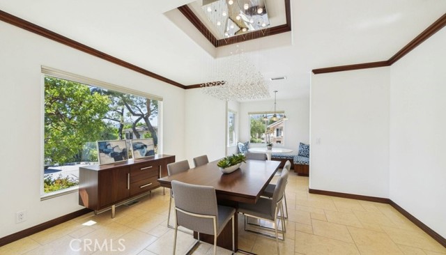 Detail Gallery Image 10 of 62 For 165 Cumberland Rd, Glendale,  CA 91202 - 3 Beds | 2/1 Baths