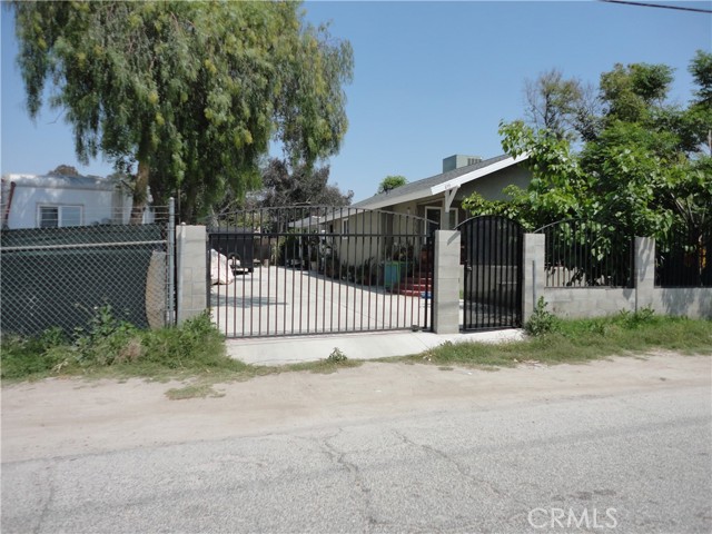 895 S Sunnyside Avenue, San Bernardino, CA, 92408 895 S Sunnyside Avenue, San Bernardino, CA, 92408