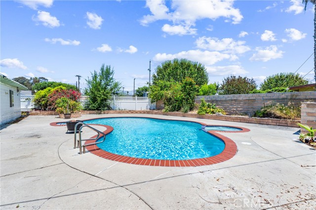Detail Gallery Image 32 of 37 For 24162 Fordview, Lake Forest,  CA 92630 - 5 Beds | 2 Baths