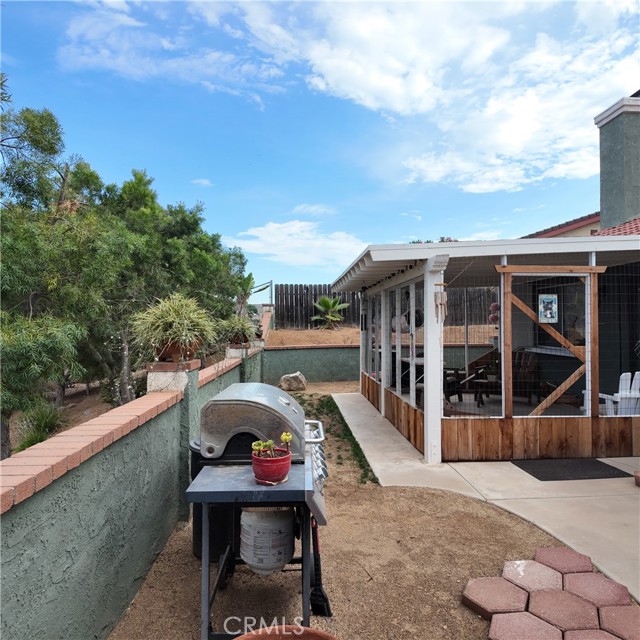 Detail Gallery Image 9 of 47 For 14253 Martin Pl, Riverside,  CA 92503 - 3 Beds | 2/1 Baths