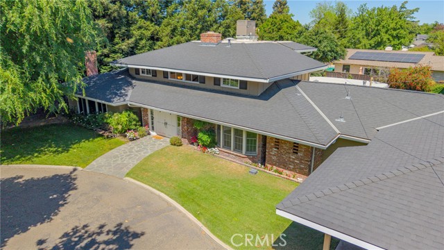 Image 9 of 67 For 1035 North Bear Creek Dr