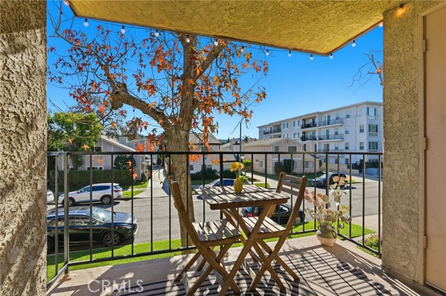 Detail Gallery Image 20 of 58 For 11127 La Maida #9,  North Hollywood,  CA 91601 - 3 Beds | 2/1 Baths