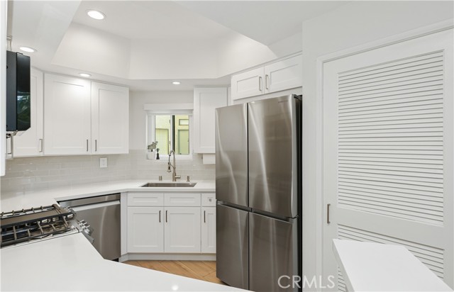 Detail Gallery Image 7 of 30 For 17202 Corbina #209,  Huntington Beach,  CA 92649 - 1 Beds | 1 Baths