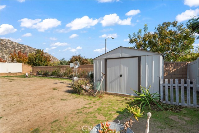 Detail Gallery Image 41 of 49 For 695 Poo Ish, San Jacinto,  CA 92582 - 6 Beds | 3/1 Baths