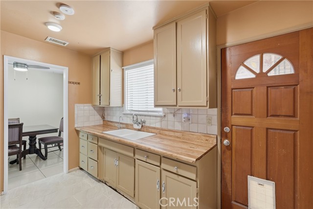 Detail Gallery Image 20 of 41 For 38893 Juniper Tree Rd, Palmdale,  CA 93551 - 3 Beds | 1 Baths