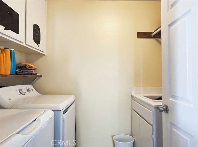 Detail Gallery Image 17 of 23 For 697 Calumet, Beaumont,  CA 92223 - 4 Beds | 2/1 Baths