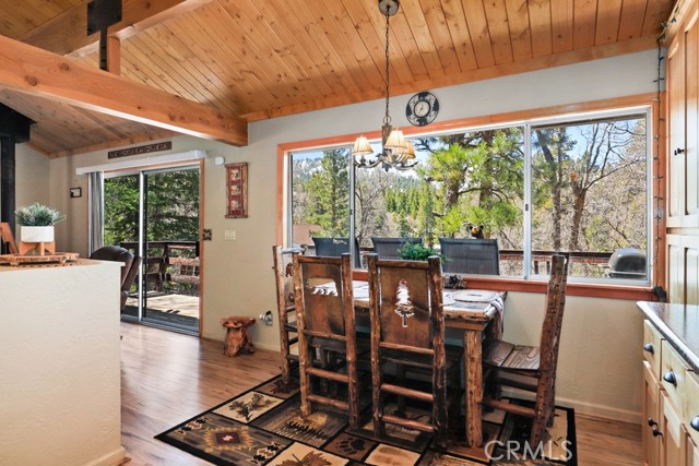 Detail Gallery Image 12 of 35 For 1218 Bow Canyon Ct, Big Bear Lake,  CA 92315 - 2 Beds | 1 Baths