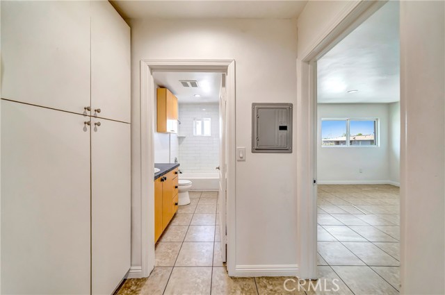 Detail Gallery Image 7 of 16 For 6735 Elmer Ave #12,  North Hollywood,  CA 91606 - 1 Beds | 1 Baths
