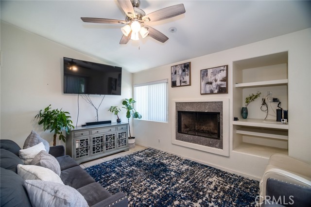 Detail Gallery Image 5 of 27 For 47395 Monroe St #230,  Indio,  CA 92201 - 2 Beds | 2 Baths