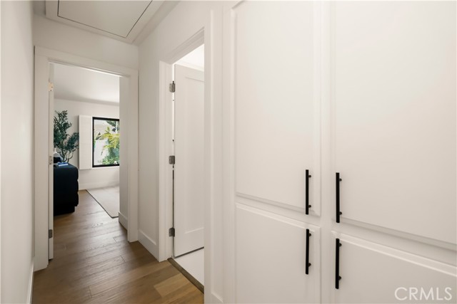 Detail Gallery Image 36 of 42 For 22 Rue Cannes, Newport Beach,  CA 92660 - 2 Beds | 2 Baths