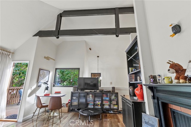 672 Serrano Drive, San Luis Obispo CA: https://media.crmls.org/medias/08f1bf26-40c0-4a07-95b3-5f8a714eada5.jpg