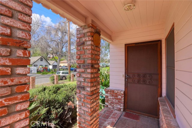10636 Sable Avenue photo 3