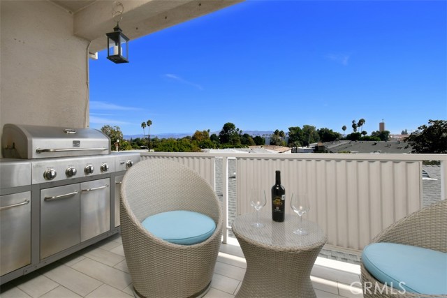 Detail Gallery Image 8 of 48 For 13543 Moorpark St #15,  Sherman Oaks,  CA 91423 - 1 Beds | 1/1 Baths