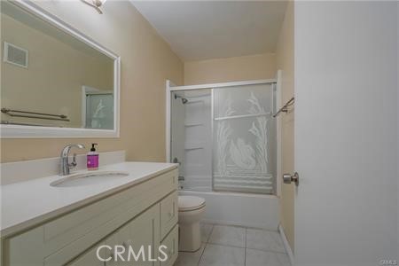 Detail Gallery Image 10 of 15 For 1040 W Macarthur #35,  Santa Ana,  CA 92707 - 2 Beds | 1 Baths