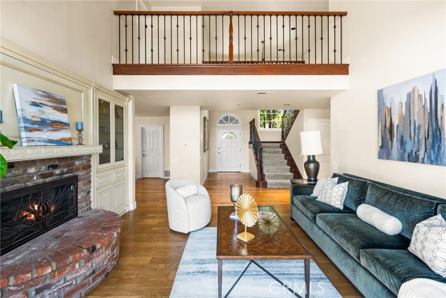 26811 Via Matador, Mission Viejo CA: https://media.crmls.org/medias/08f54c72-7658-434b-bb66-41f966b18cdd.jpg
