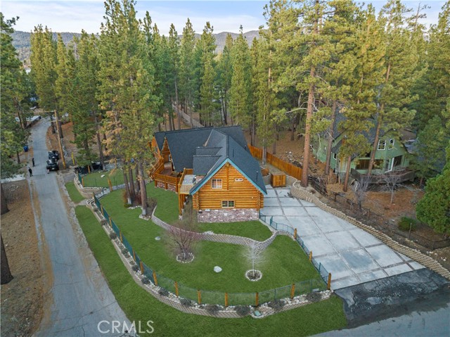 Detail Gallery Image 10 of 75 For 39900 Forest Road, Big Bear Lake,  CA 92315 - 3 Beds | 2 Baths
