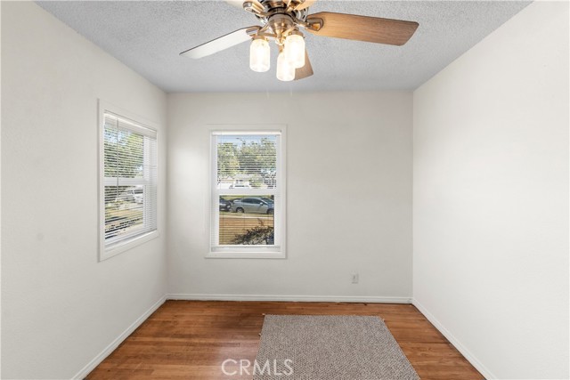 13303 Judah Avenue, Hawthorne CA: https://media.crmls.org/medias/08f7d0c6-1837-4f37-b287-cff94a9d7db6.jpg
