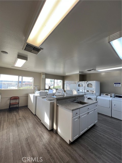 Detail Gallery Image 33 of 38 For 1295 S Cawston Ave #175,  Hemet,  CA 92545 - 1 Beds | 1 Baths