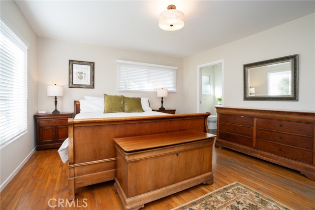 825 Tyburn Road, Palos Verdes Estates CA: https://media.crmls.org/medias/08f84600-e346-4bcd-8f73-bef954e5a6bb.jpg