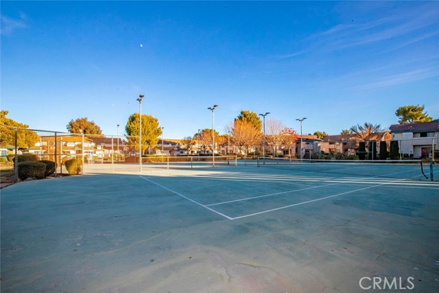 Detail Gallery Image 18 of 21 For 44460 15th St #1,  Lancaster,  CA 93535 - 2 Beds | 2 Baths