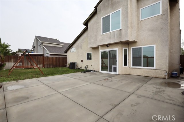 Detail Gallery Image 6 of 51 For 2804 Rippling Brook, Ontario,  CA 91761 - 3 Beds | 2/1 Baths