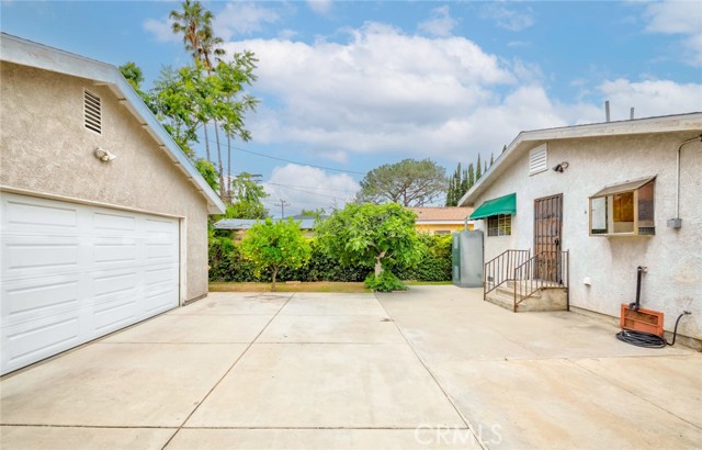Detail Gallery Image 3 of 14 For 708 W California Ave, Glendale,  CA 91203 - 2 Beds | 1 Baths