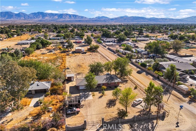 Detail Gallery Image 4 of 31 For 10304 Avenue S, Littlerock,  CA 93543 - 3 Beds | 2 Baths