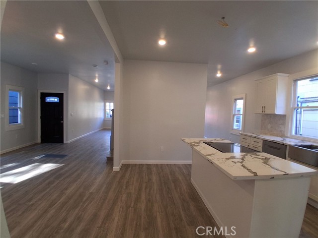 Detail Gallery Image 9 of 48 For 3520 Harrison St, Oakland,  CA 94611 - 2 Beds | 2/1 Baths