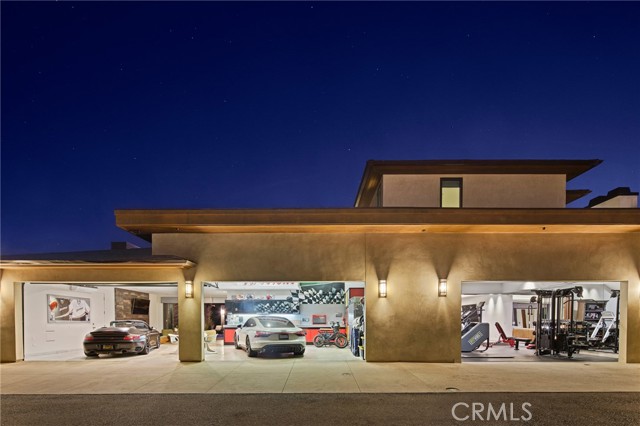 Detail Gallery Image 61 of 61 For 1112 Park St, Huntington Beach,  CA 92648 - 6 Beds | 6/2 Baths