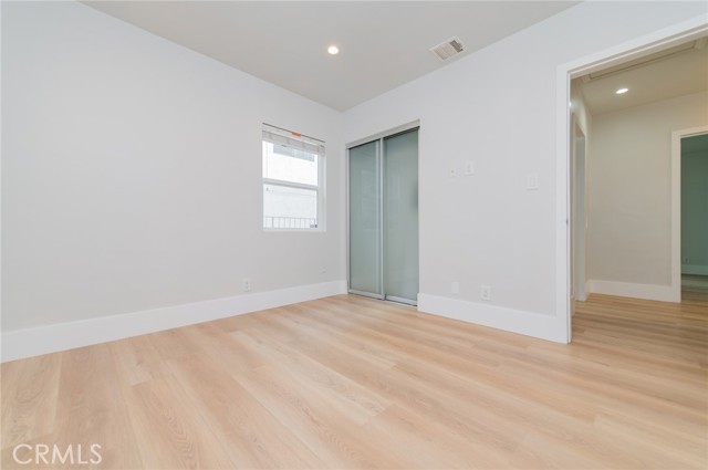 Detail Gallery Image 26 of 31 For 5212 Noble Ave, Sherman Oaks,  CA 91411 - 3 Beds | 2 Baths