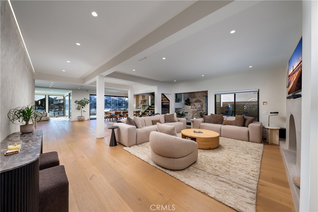 MLS #OC26196437 image #4